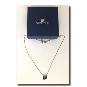 NEW Swarovski Iconic Swan Pendant